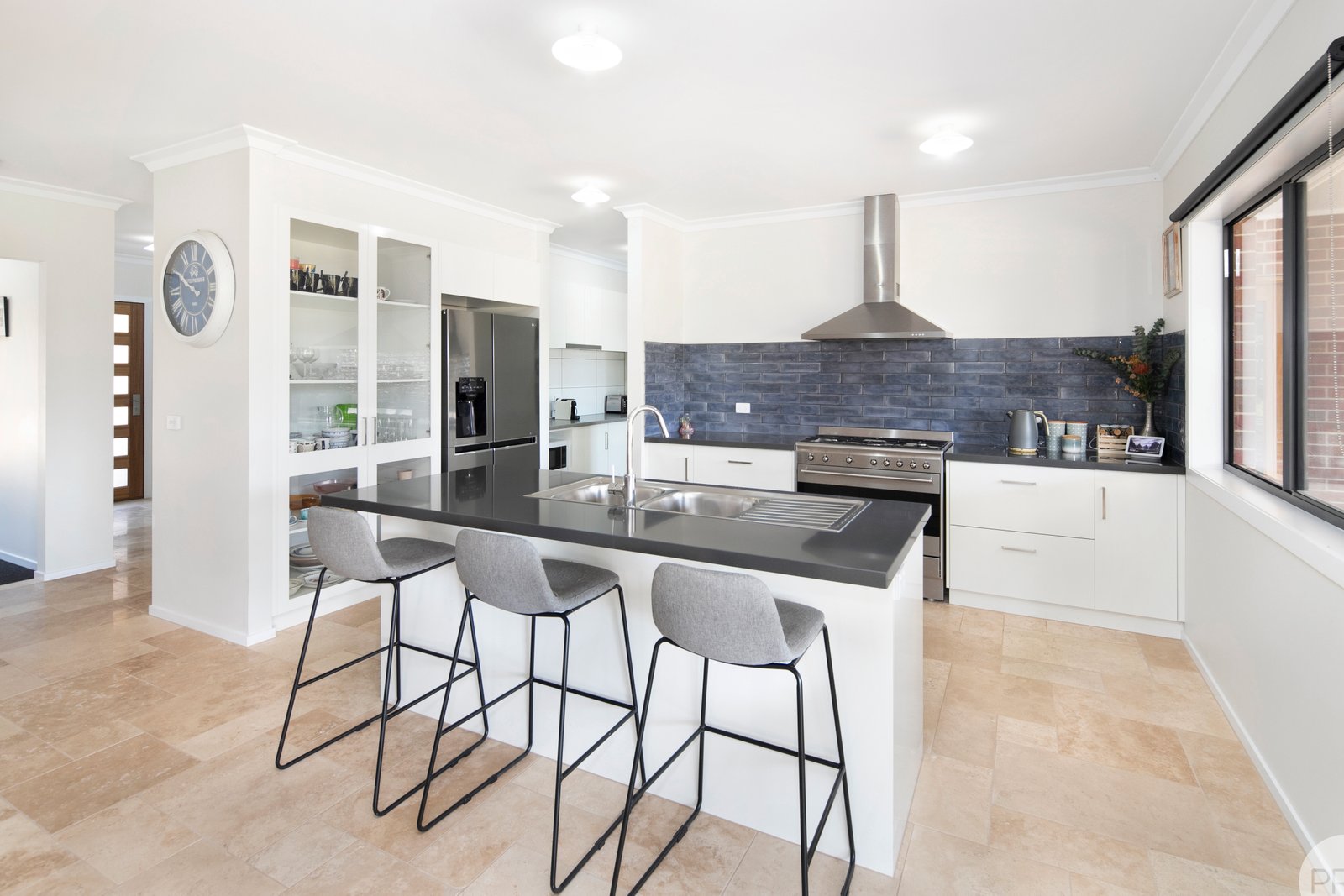 6 Gardners Lane SNAKE VALLEY 4