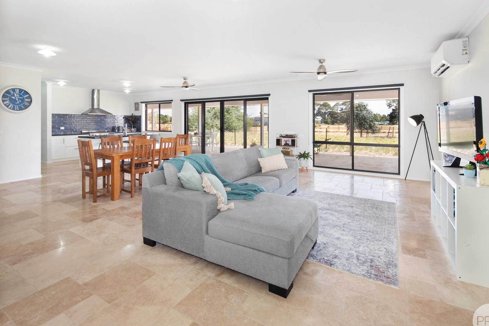 6 Gardners Lane SNAKE VALLEY 9