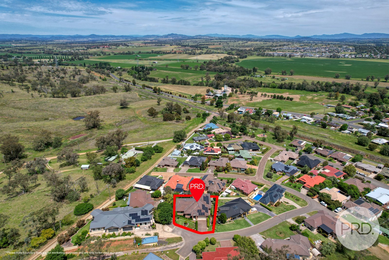 6 Glenview Place TAMWORTH 30
