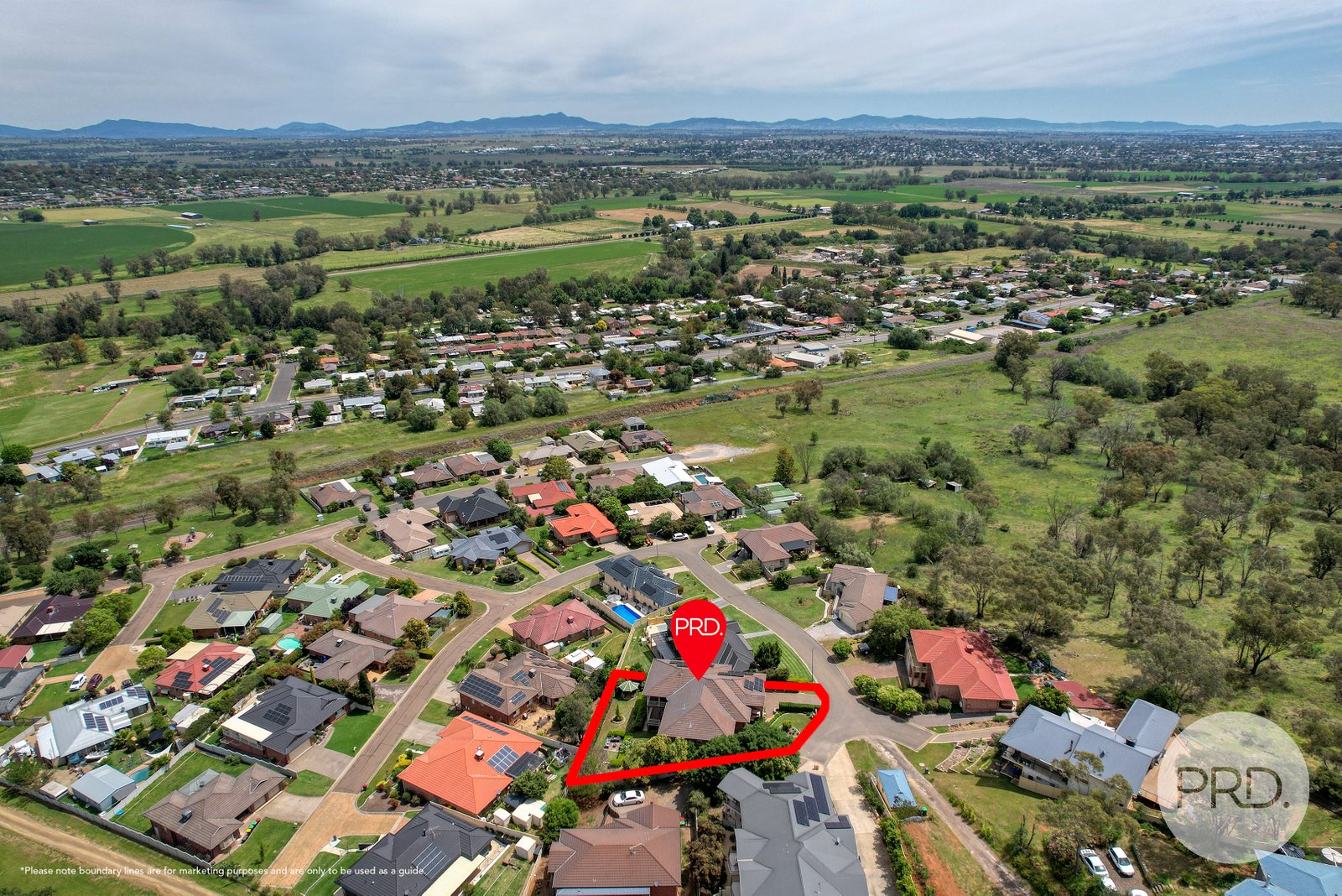 6 Glenview Place TAMWORTH 31