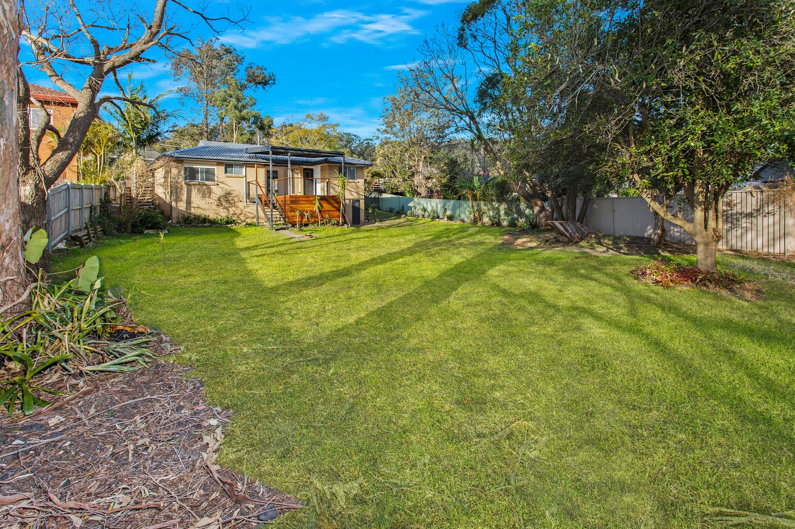 6 Glenview St  DAPTO 6