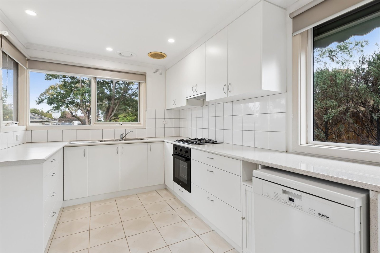 Gallery: 6 Glenway Drive