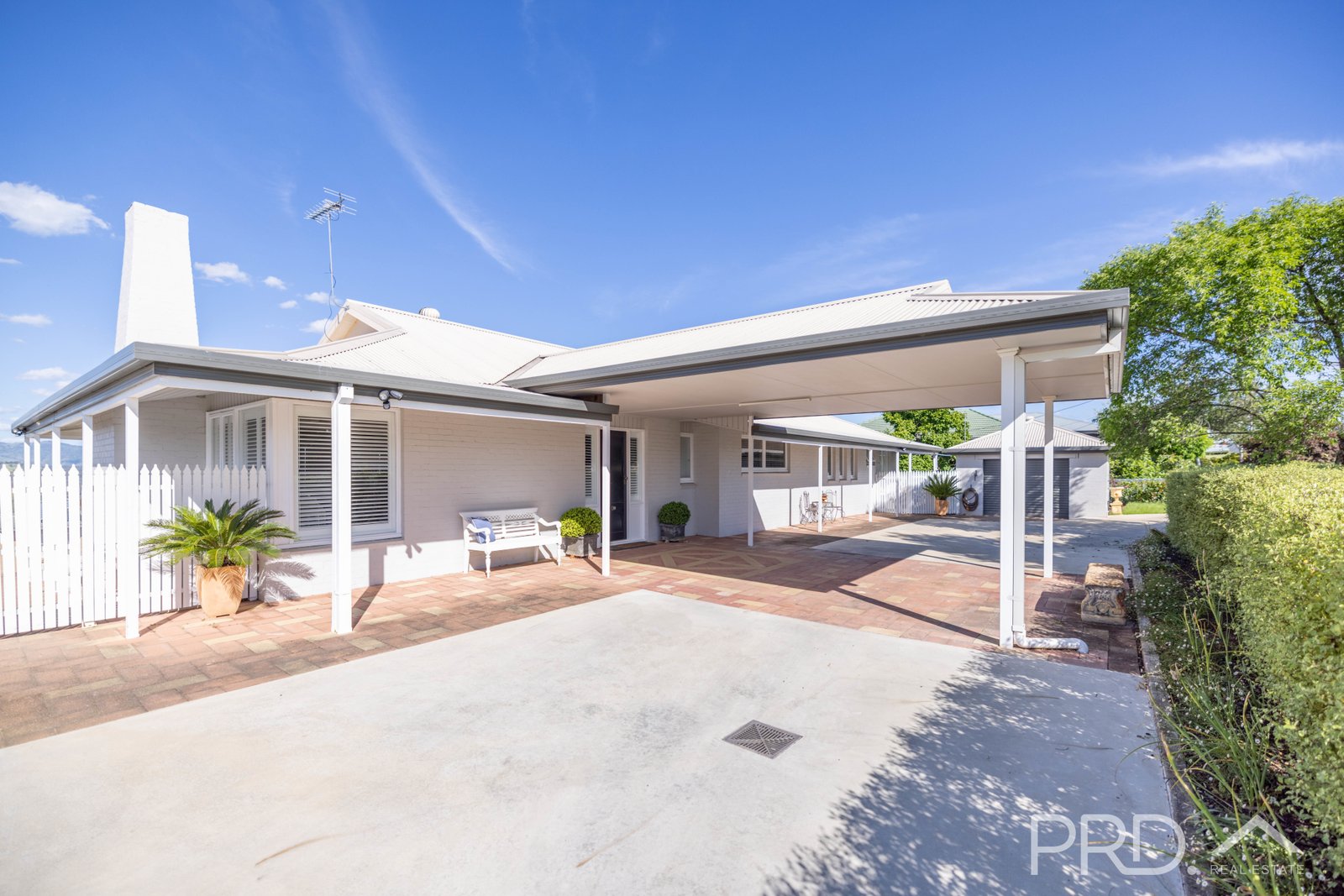 6 Godfrey Street TUMUT 29