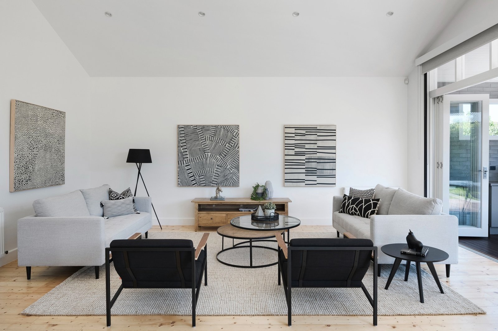 Real Estate and Property in 6 Goldsmith Avenue, Preston, VIC