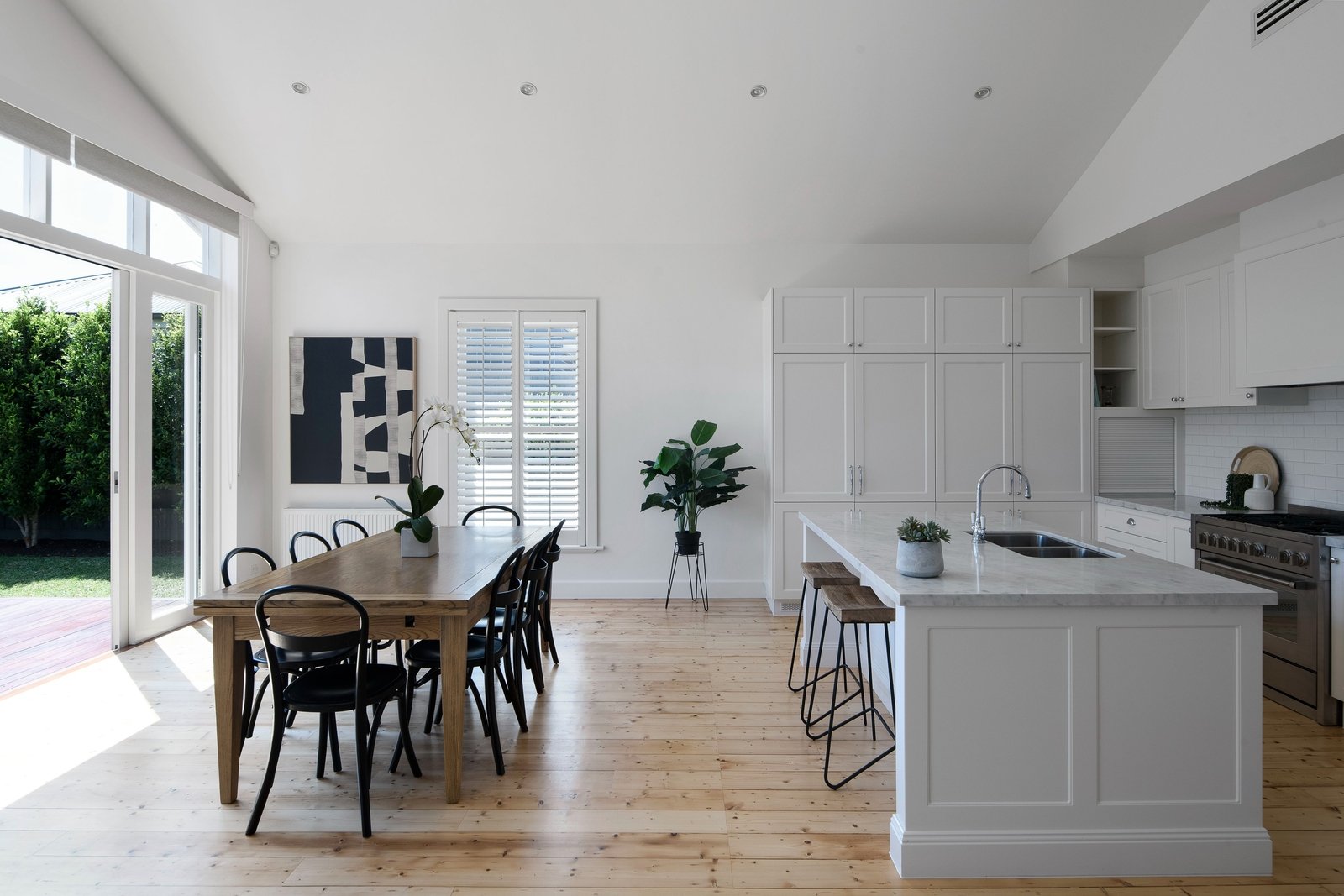 Real Estate and Property in 6 Goldsmith Avenue, Preston, VIC