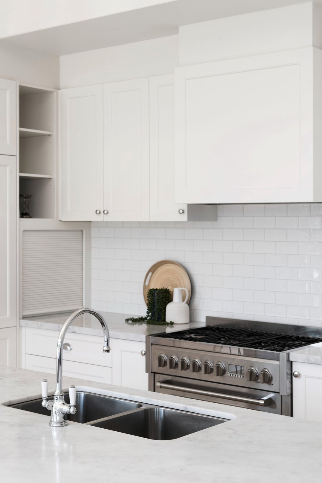 Real Estate and Property in 6 Goldsmith Avenue, Preston, VIC