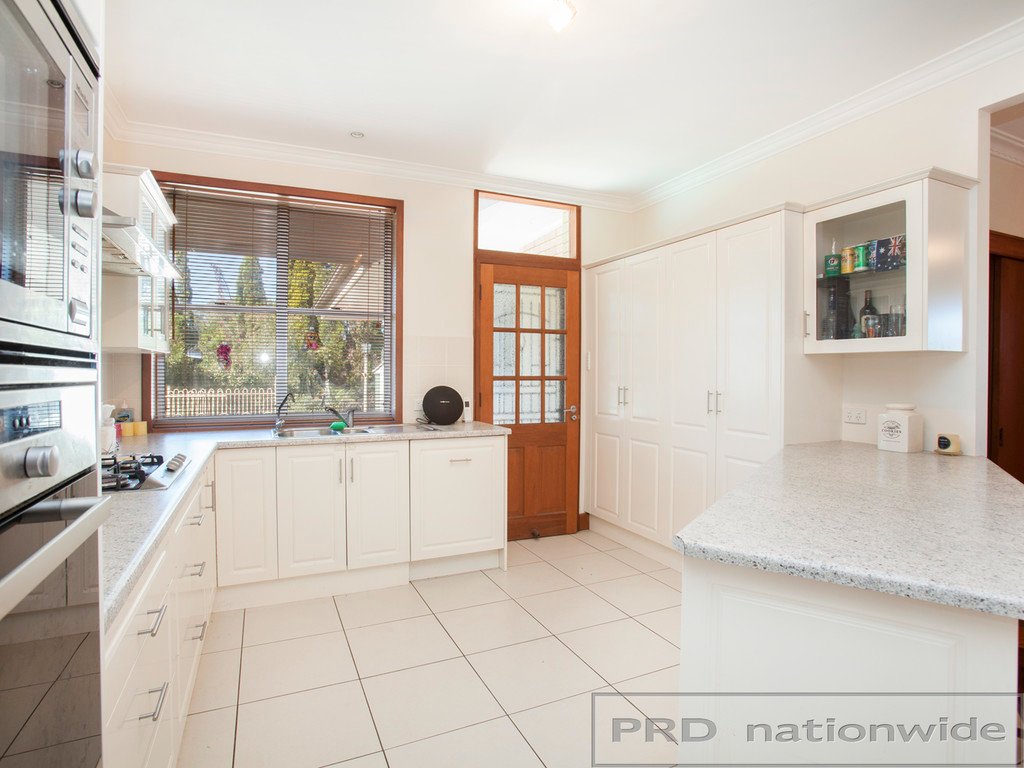 6 Goodlet Street RUTHERFORD 7