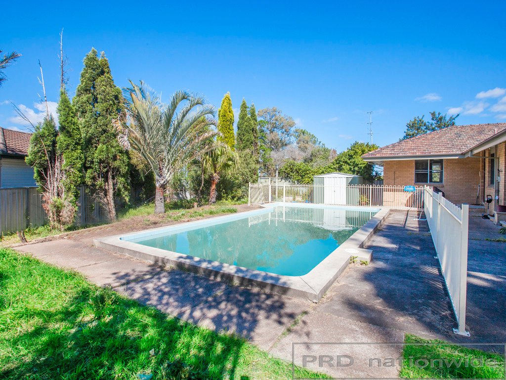 6 Goodlet Street RUTHERFORD 14