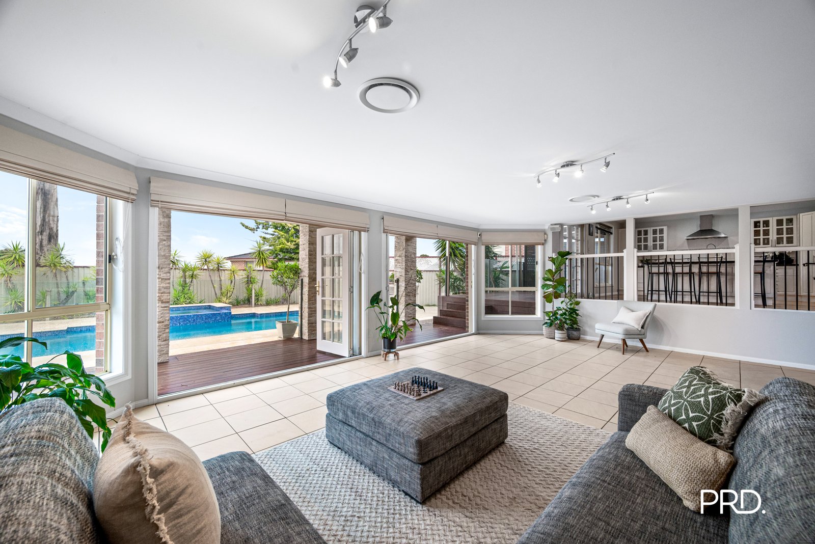 6 Goolwa Crescent CRANEBROOK 2