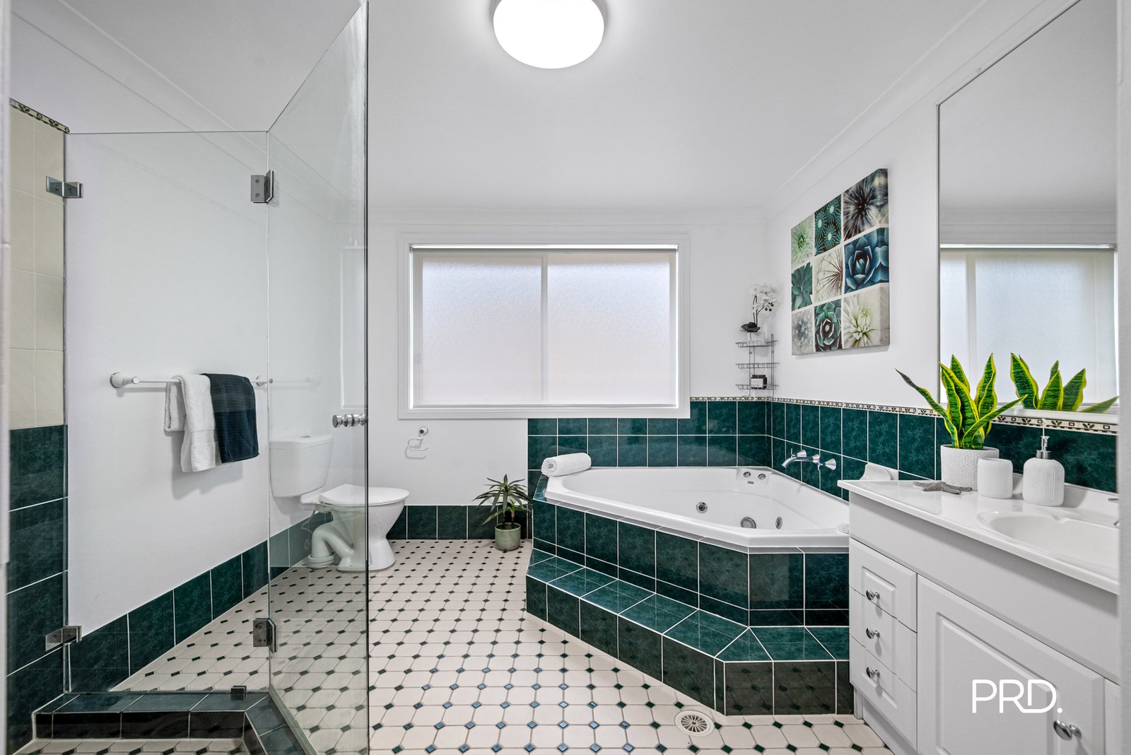 6 Goolwa Crescent CRANEBROOK 8