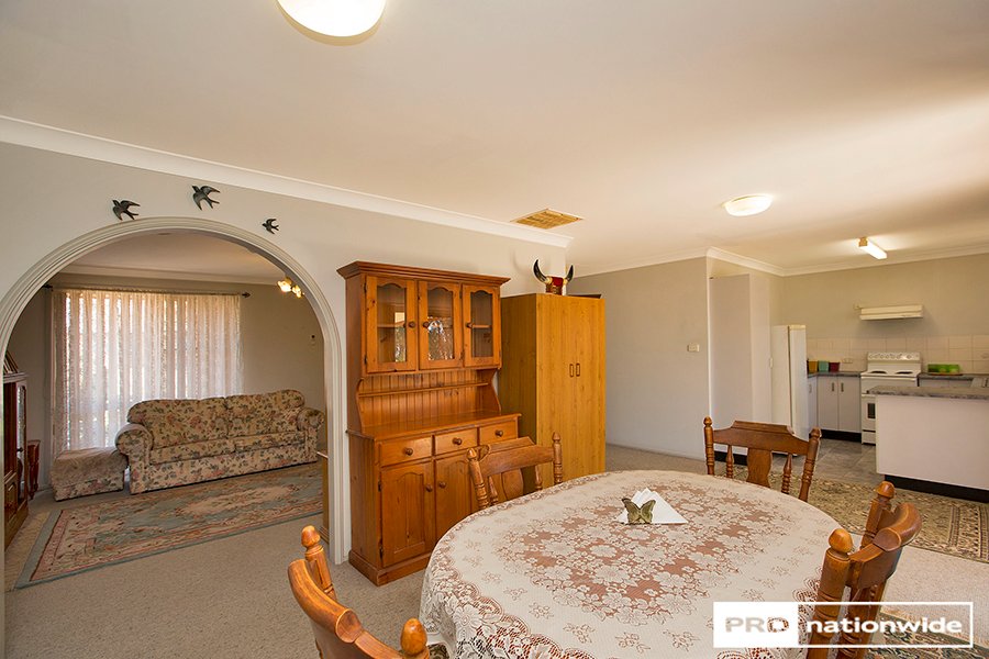 6 Gosse Court TAMWORTH 7