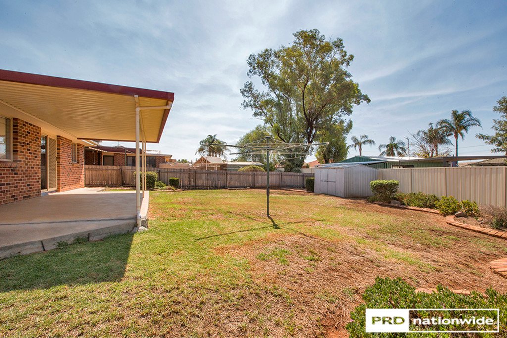 6 Gosse Court TAMWORTH 17