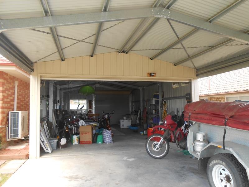 6 Grant Street, Kootingal  TAMWORTH 2