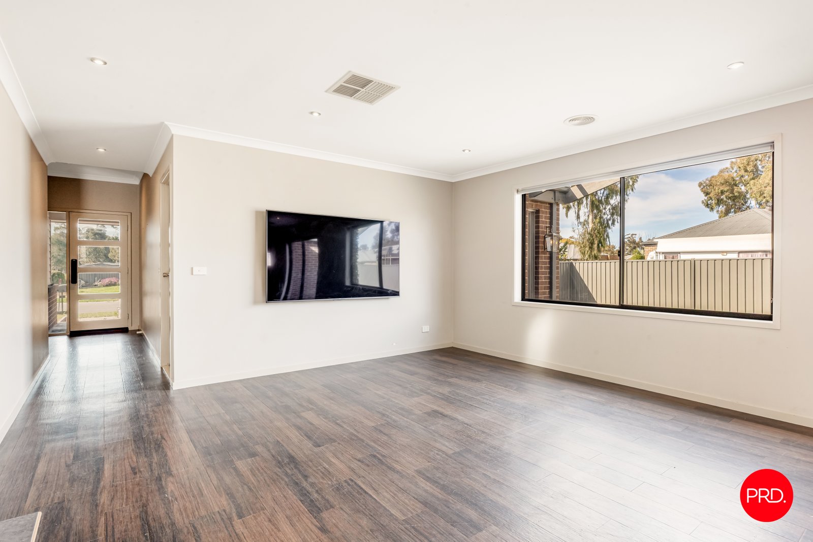 6 Grayton Street MARONG 2