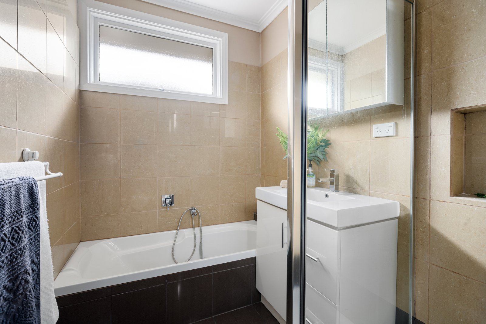 Real Estate and Property in 6 Green Avenue, Kingsbury, VIC