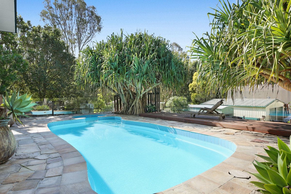 6 Green Lane Tallebudgera 6