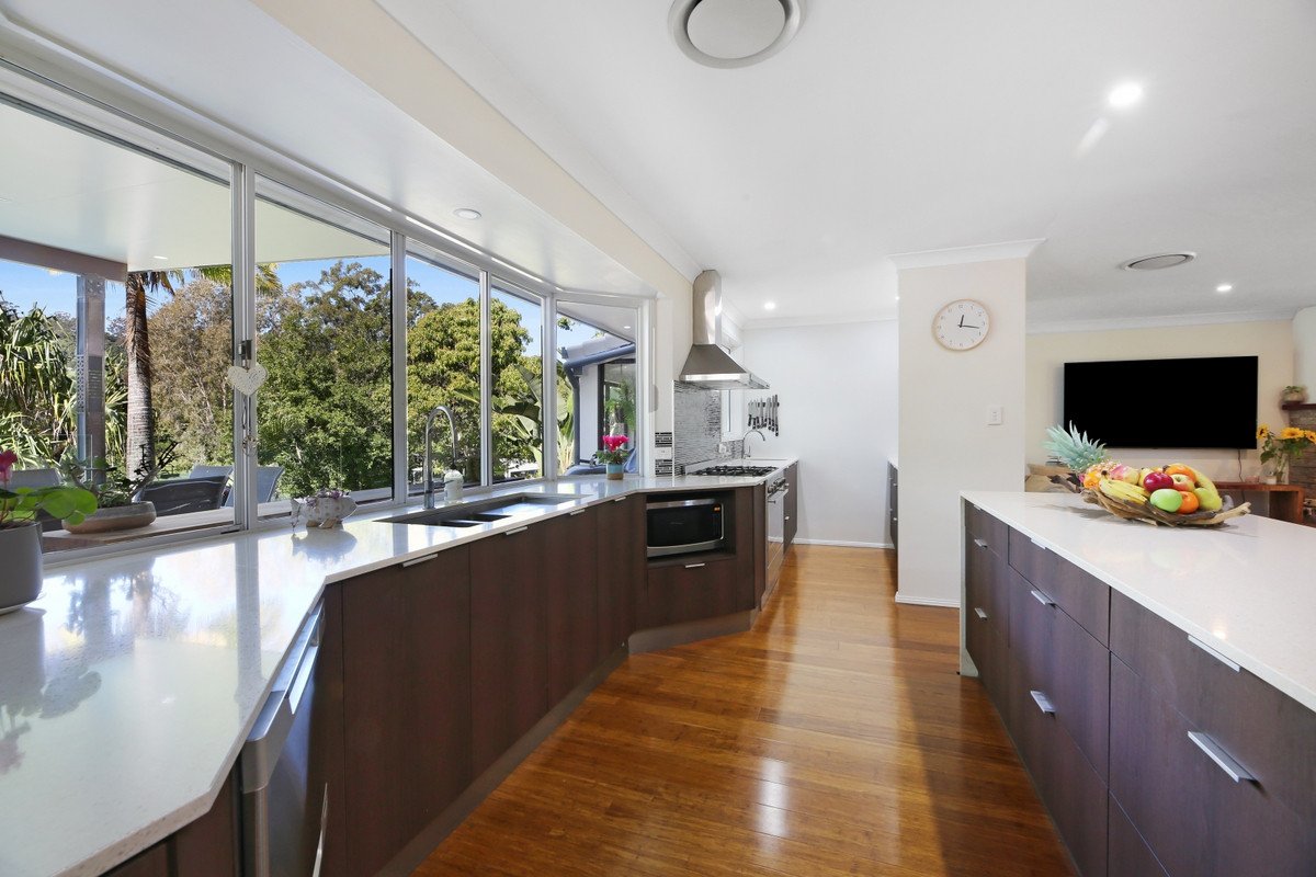 6 Green Lane Tallebudgera 22