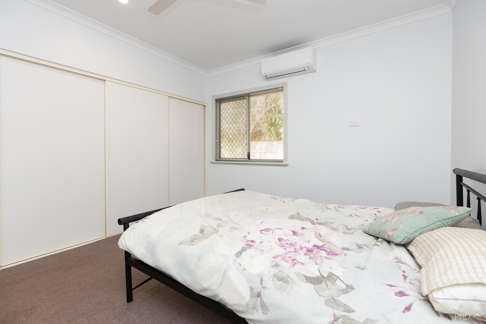 6 Greenshank Drive DJUGUN 21