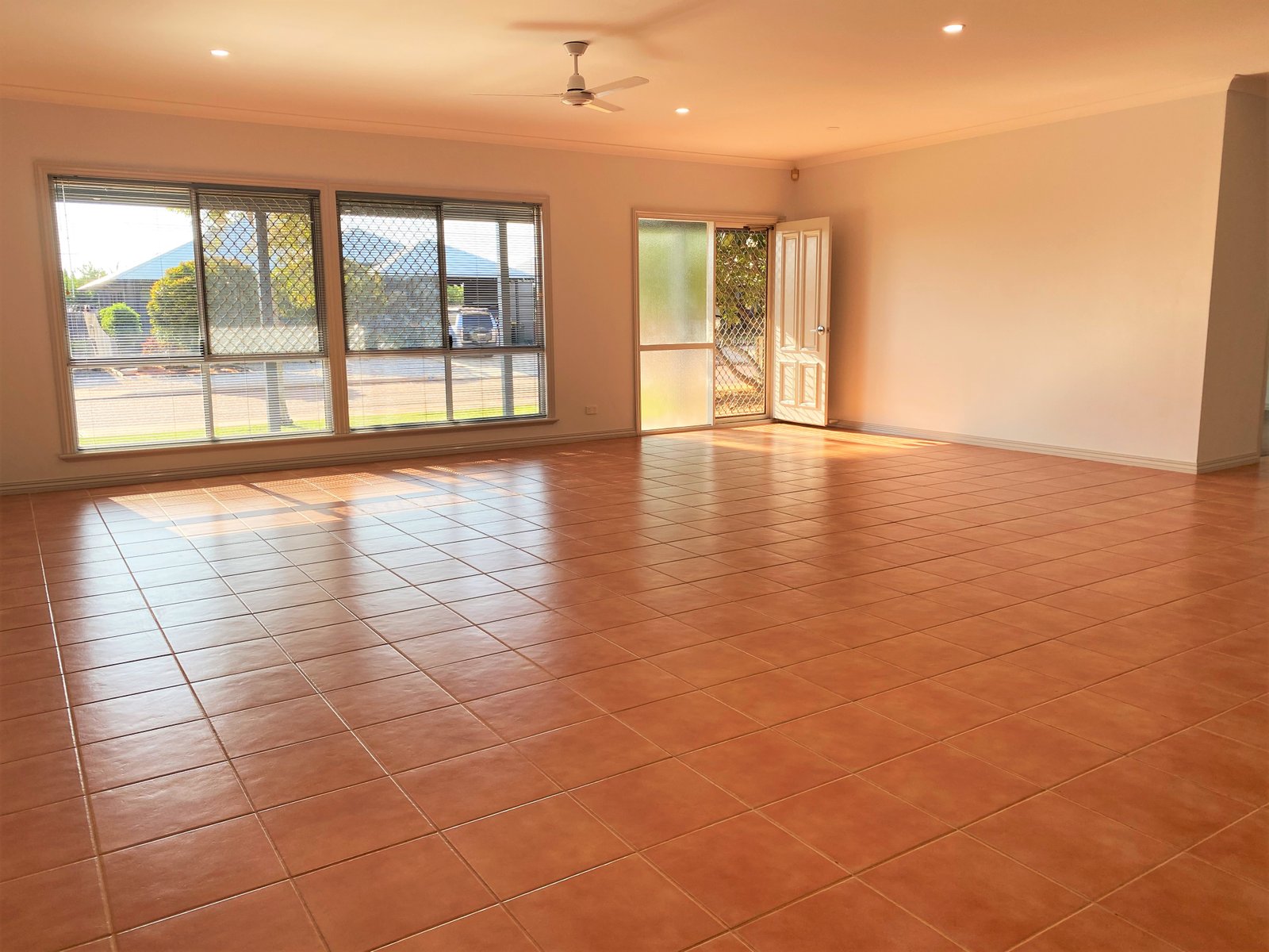 6 Greenshank Drive DJUGUN 2