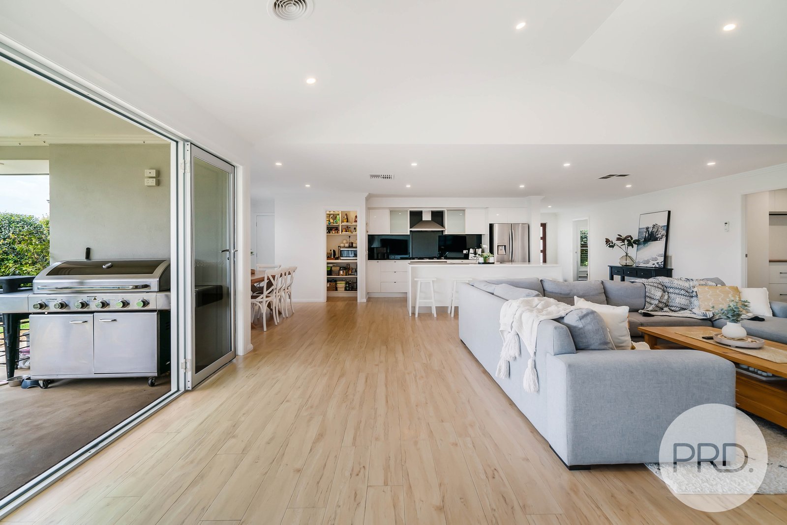 6 Greenway Street LLOYD 10