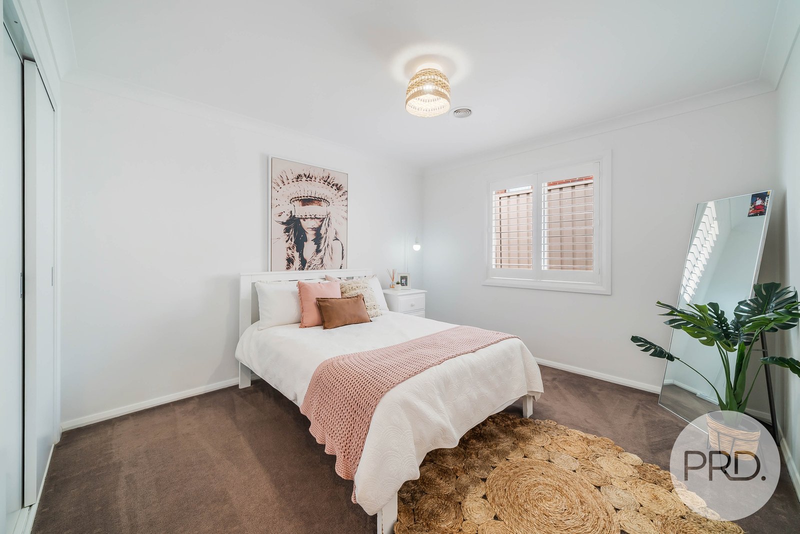 6 Greenway Street LLOYD 14
