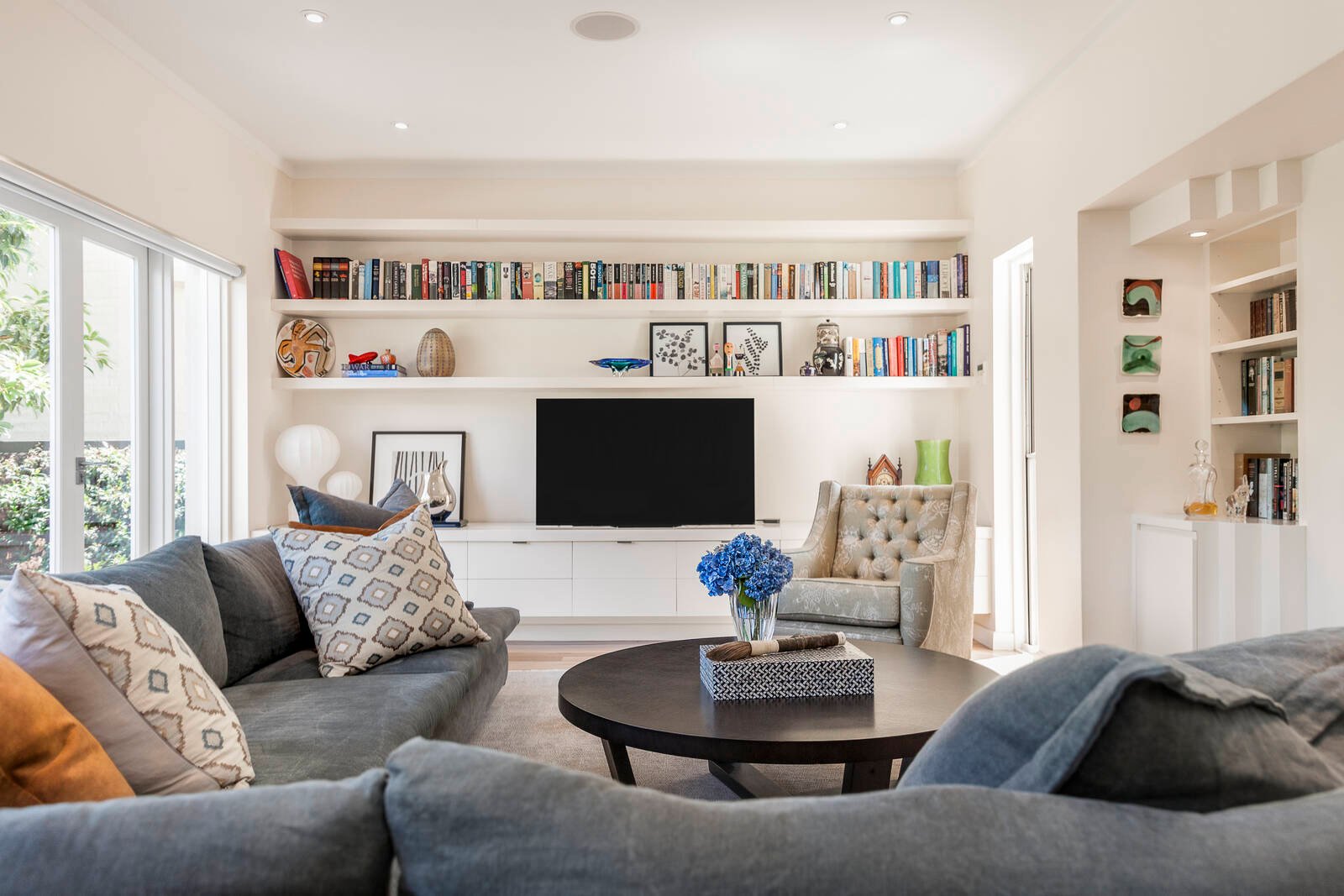 Real Estate and Property in 6 Grosvenor Court, Toorak, VIC