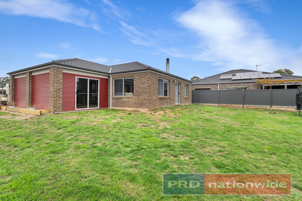6 Hains Close BEAUFORT 14