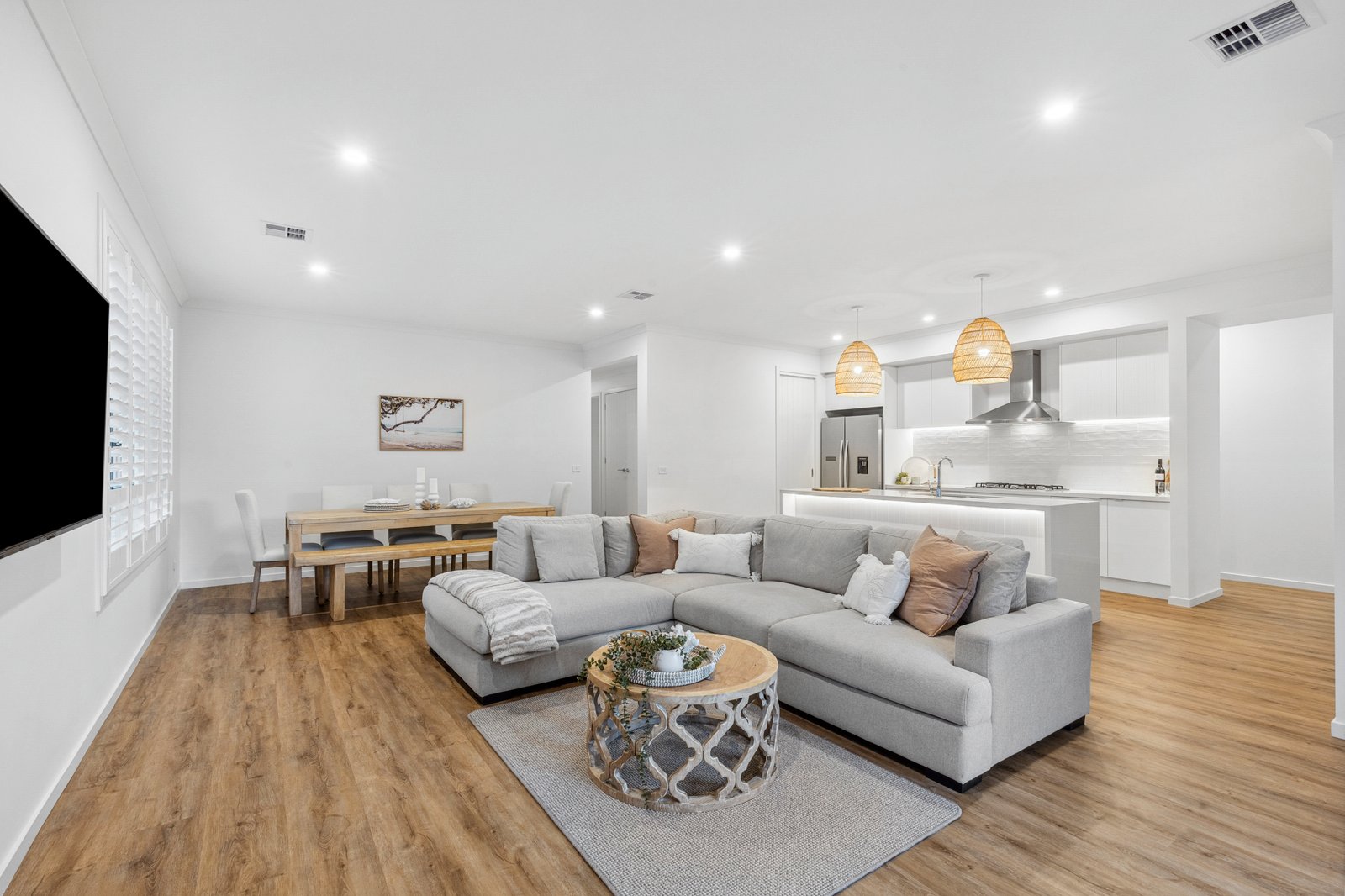 Real Estate and Property in 6 Halcyon Street, Point Lonsdale, VIC