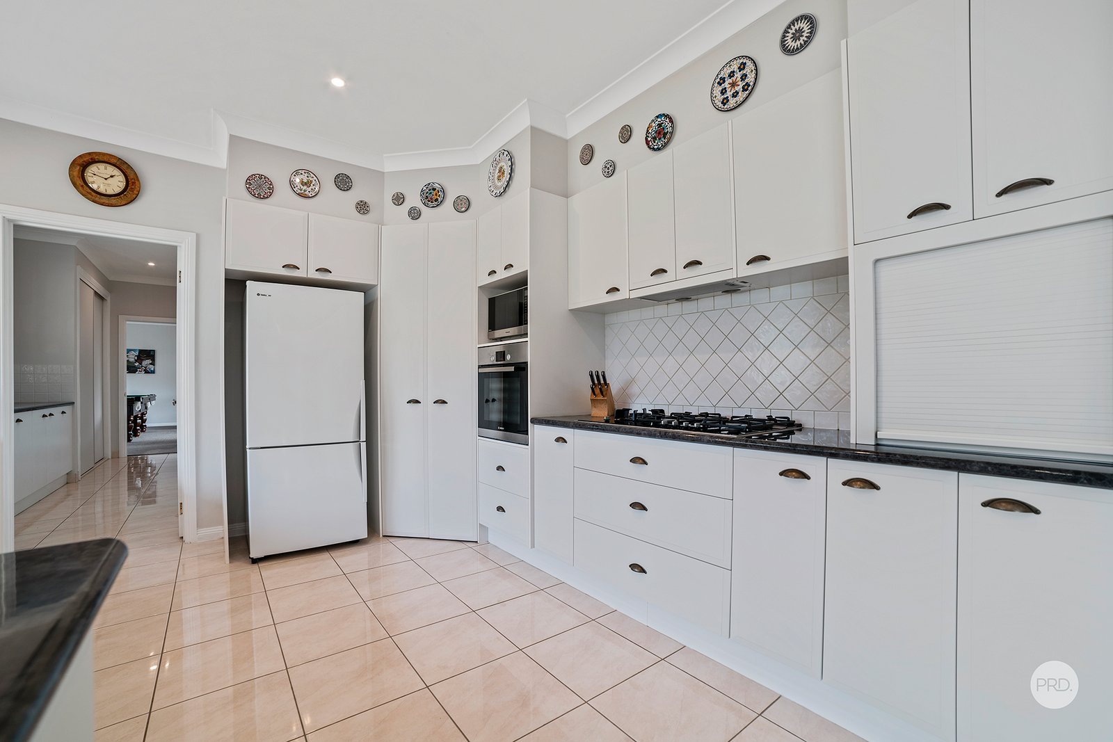 6 Hamilton Court HEATHCOTE 4