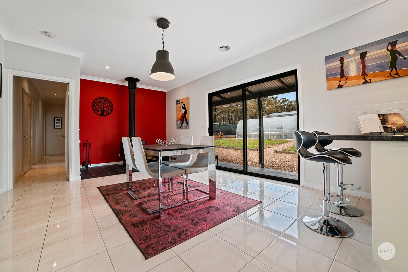 6 Hamilton Court HEATHCOTE 8