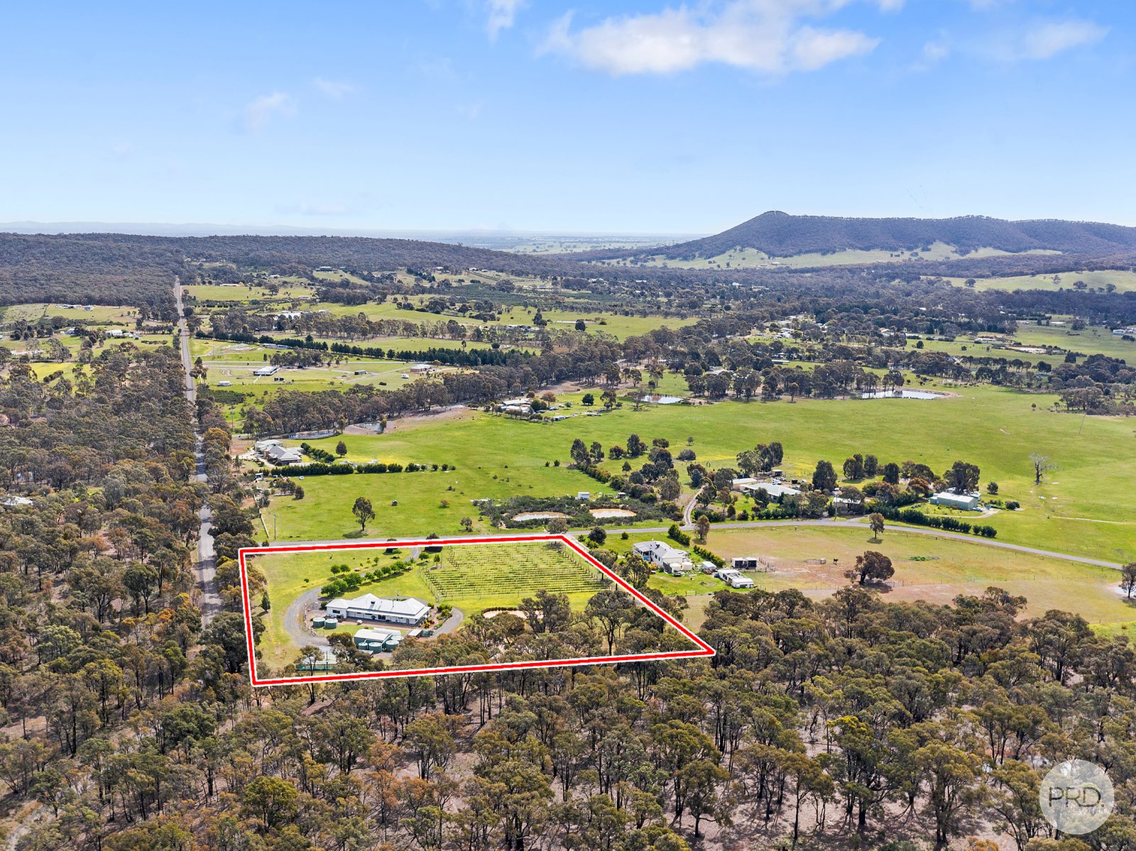 6 Hamilton Court HEATHCOTE 25