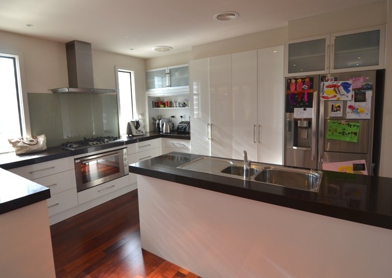 Gallery: 6 Hamlyn Avenue