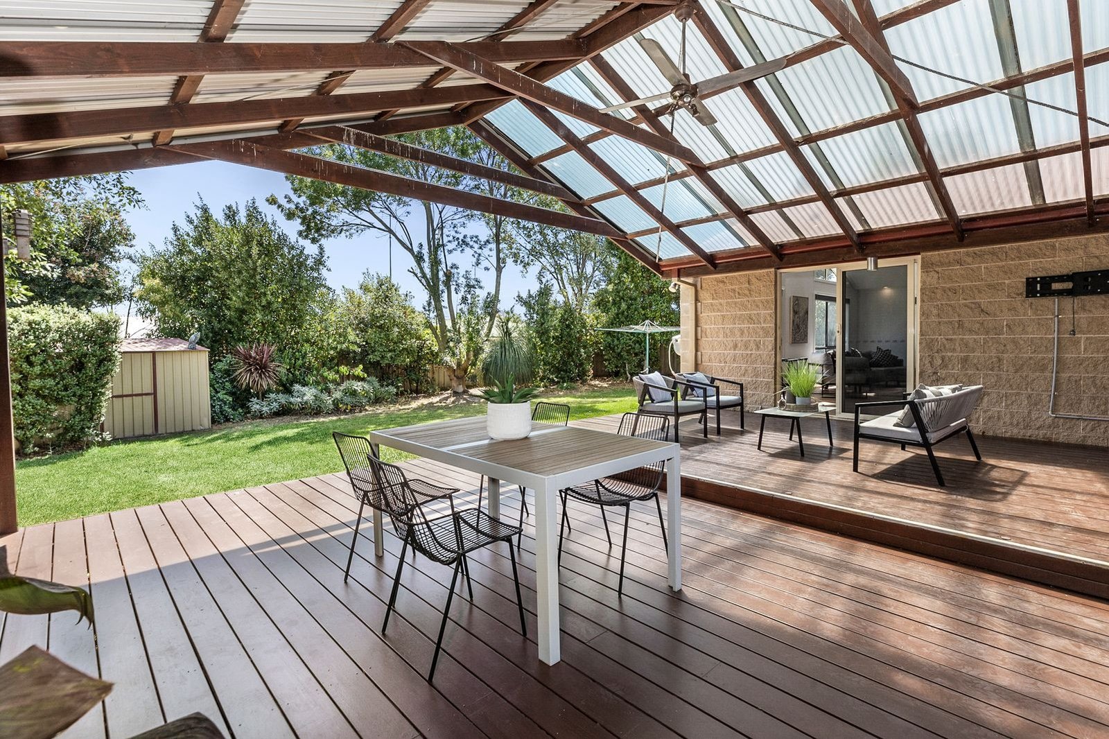 Real Estate and Property in 6 Hannan Crescent, Leopold, VIC