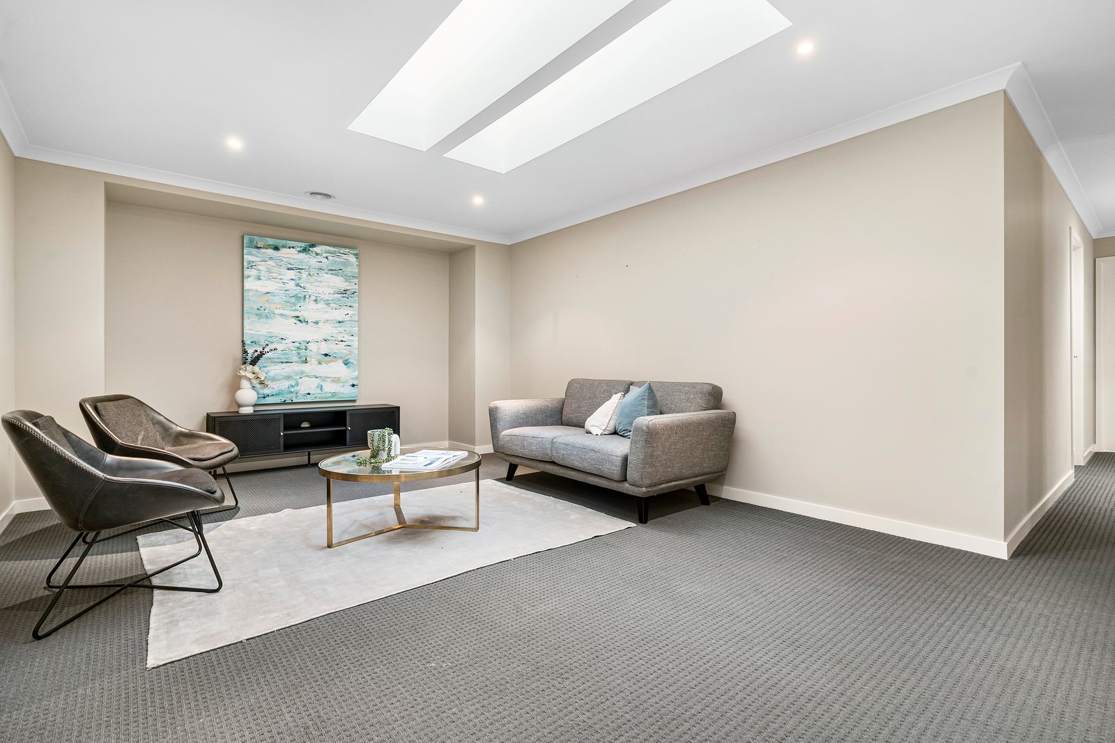 Real Estate and Property in 6 Hazelton Drive, Doreen, VIC