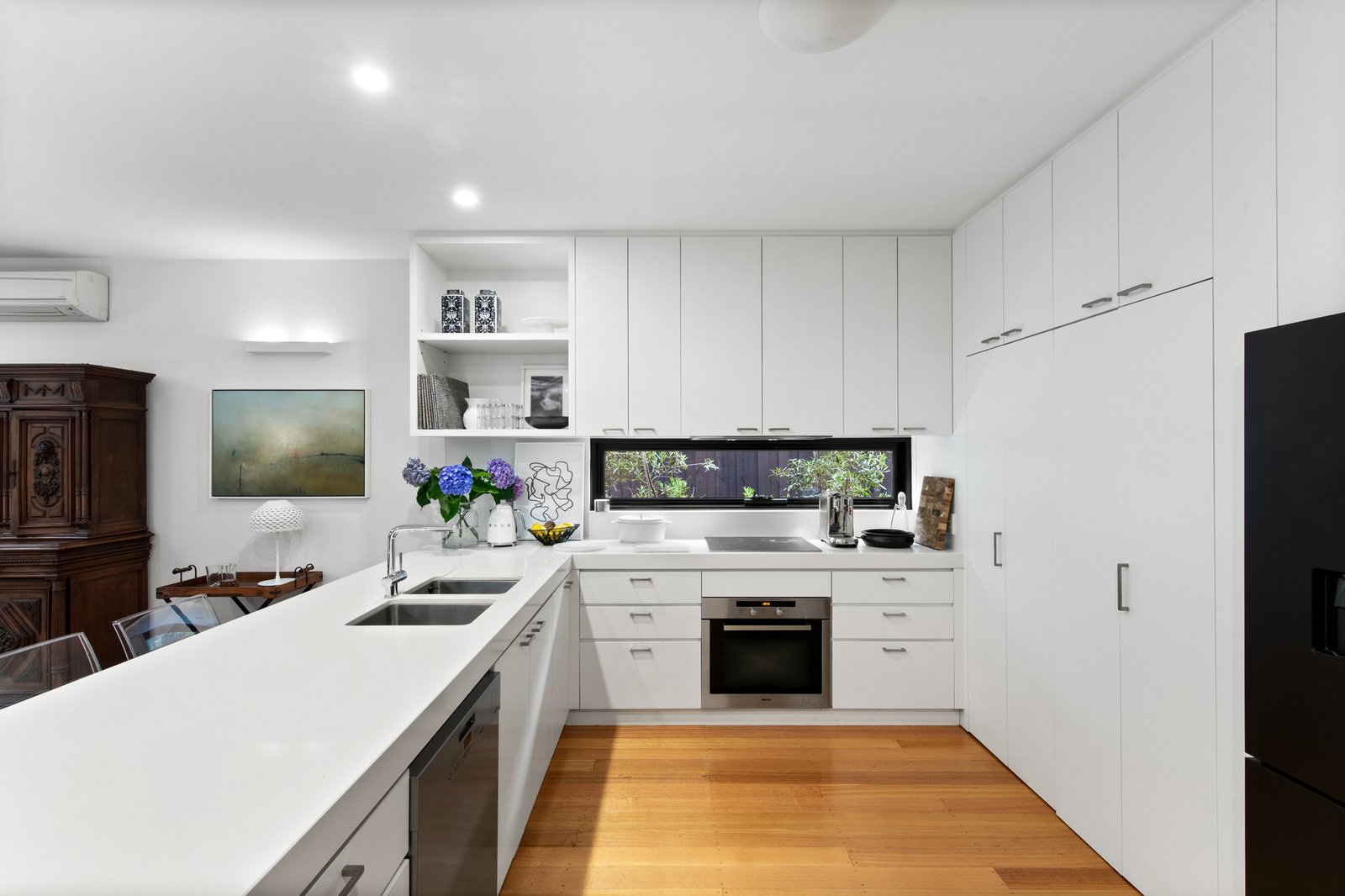 Real Estate and Property in 6 Hector Street, Brighton, VIC