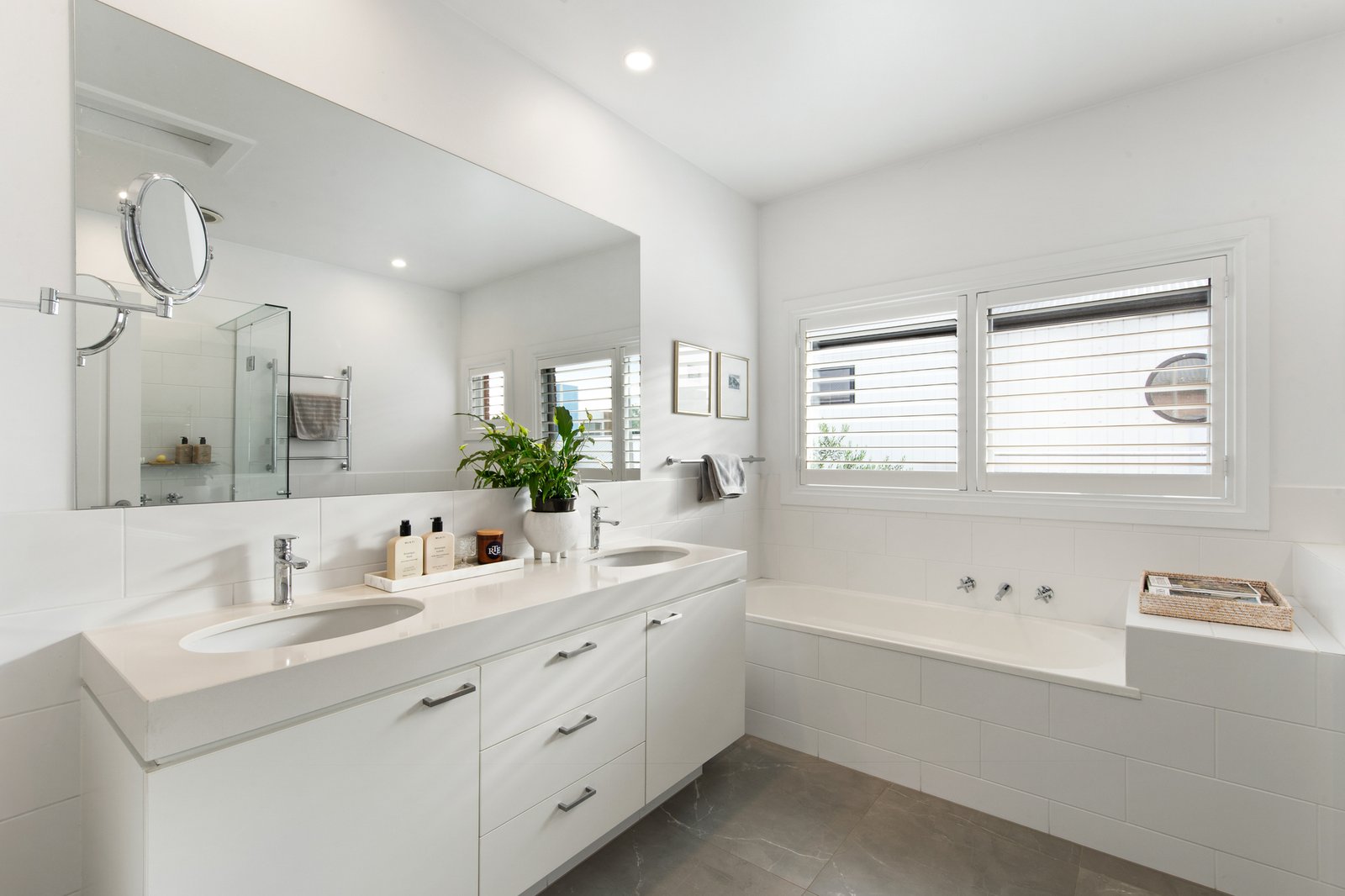 Real Estate and Property in 6 Hector Street, Brighton, VIC