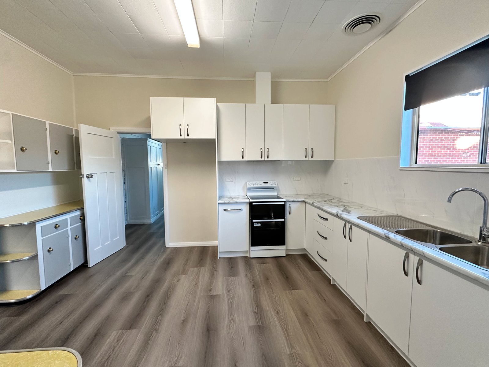 6 Herbert Street TUMUT 2