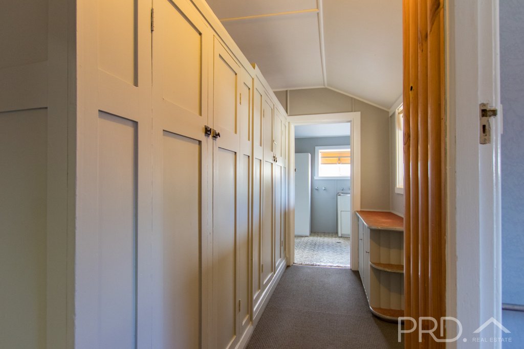 6 Herbert Street TUMUT 10