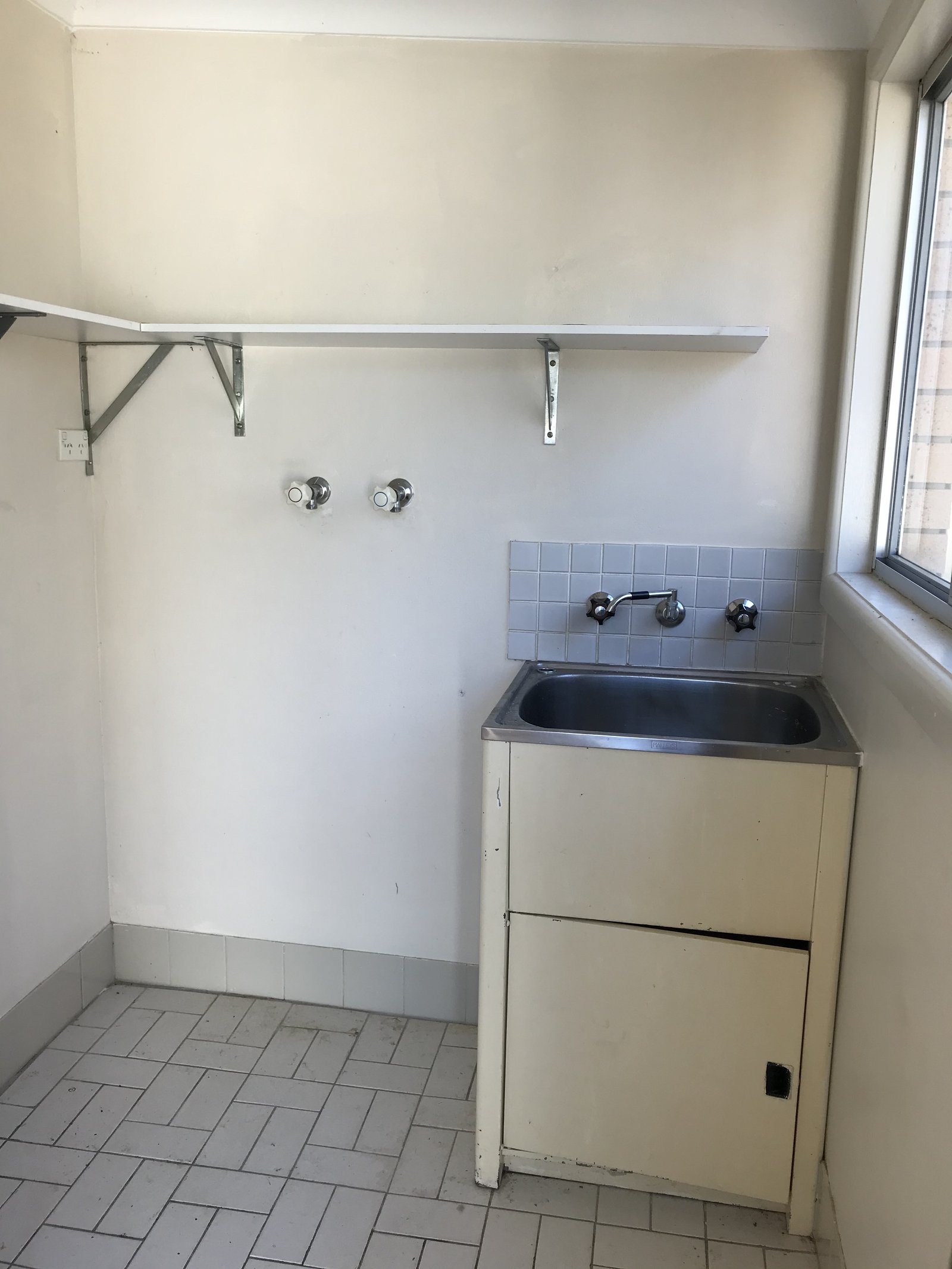 6 Herbert Street TUMUT 13