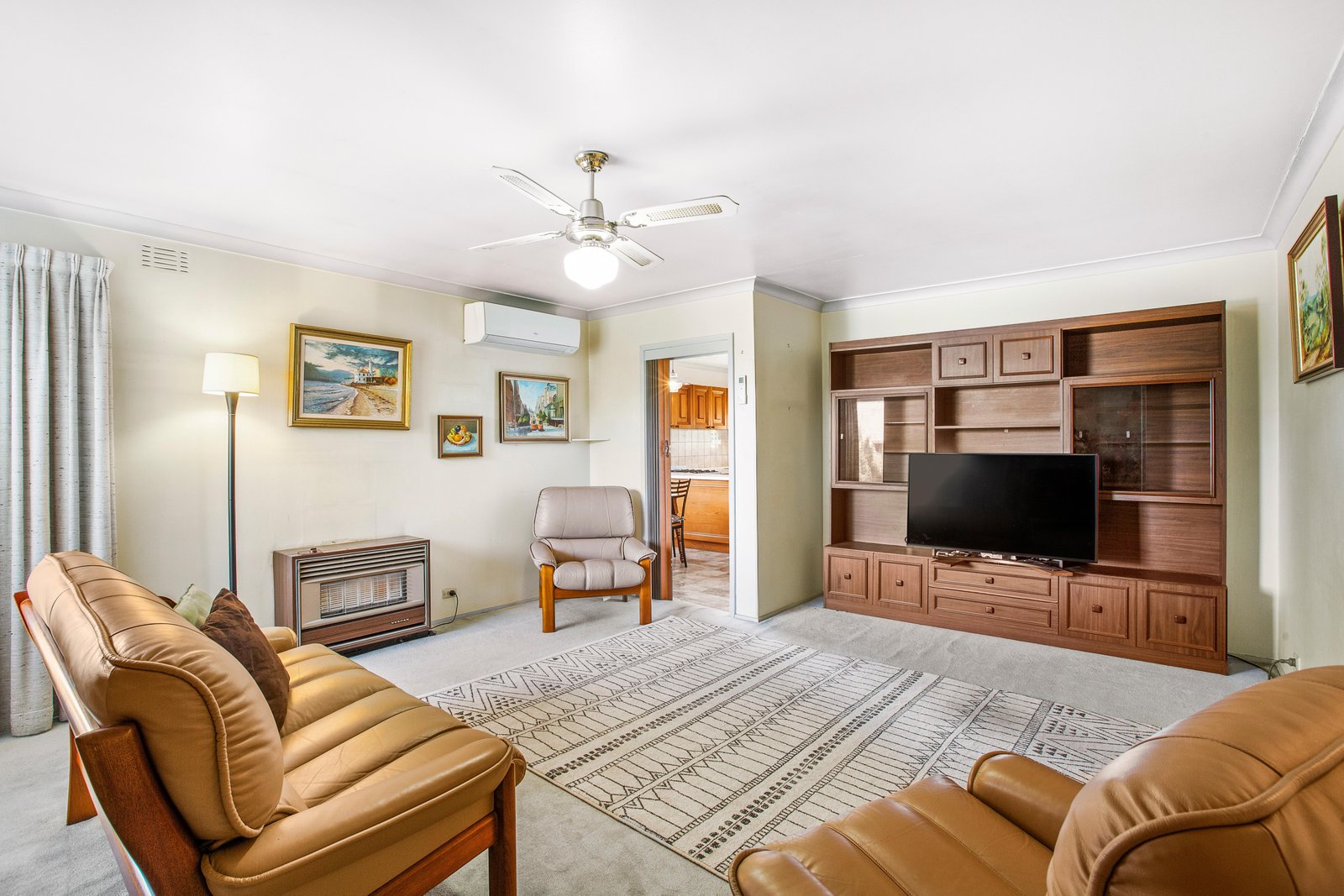 Real Estate and Property in 6 Herlihys Road , Templestowe Lower, VIC