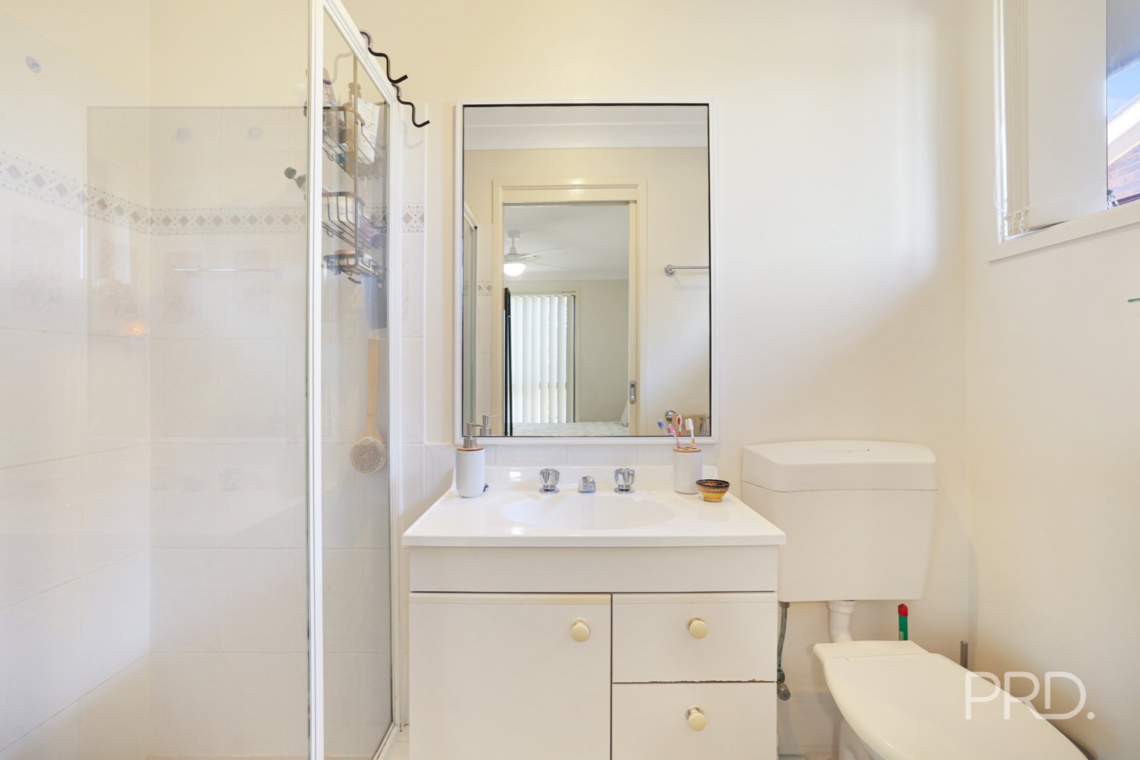 6 Heron Road TAMWORTH 9