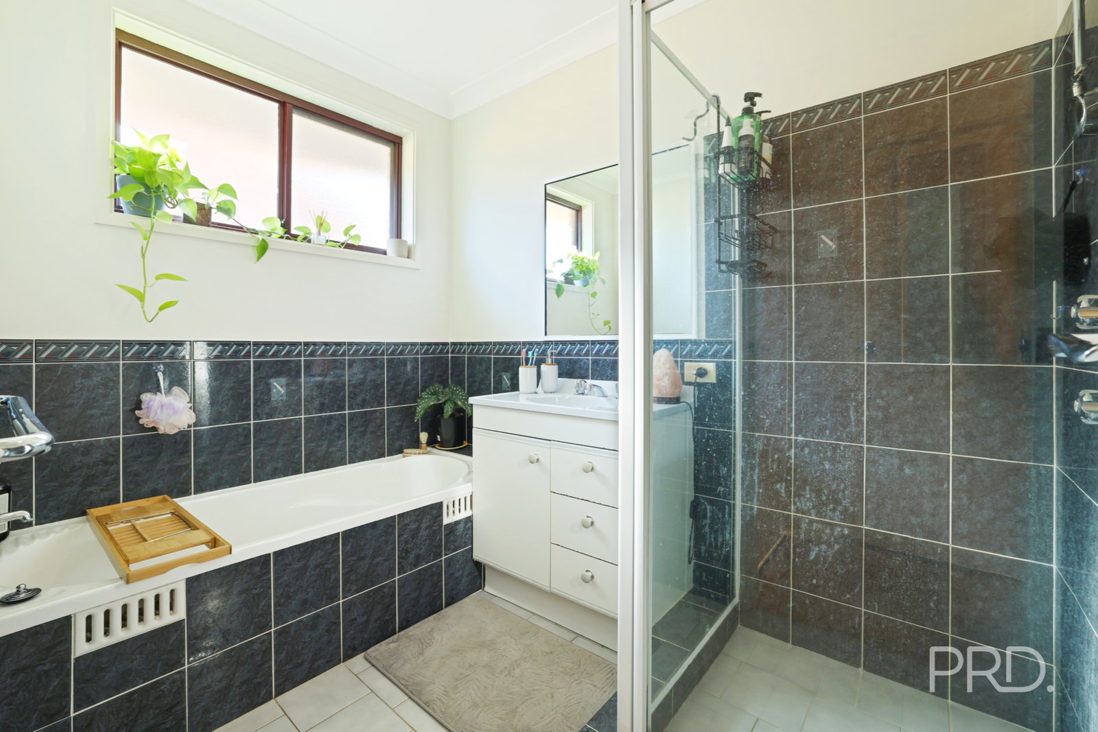 6 Heron Road TAMWORTH 13