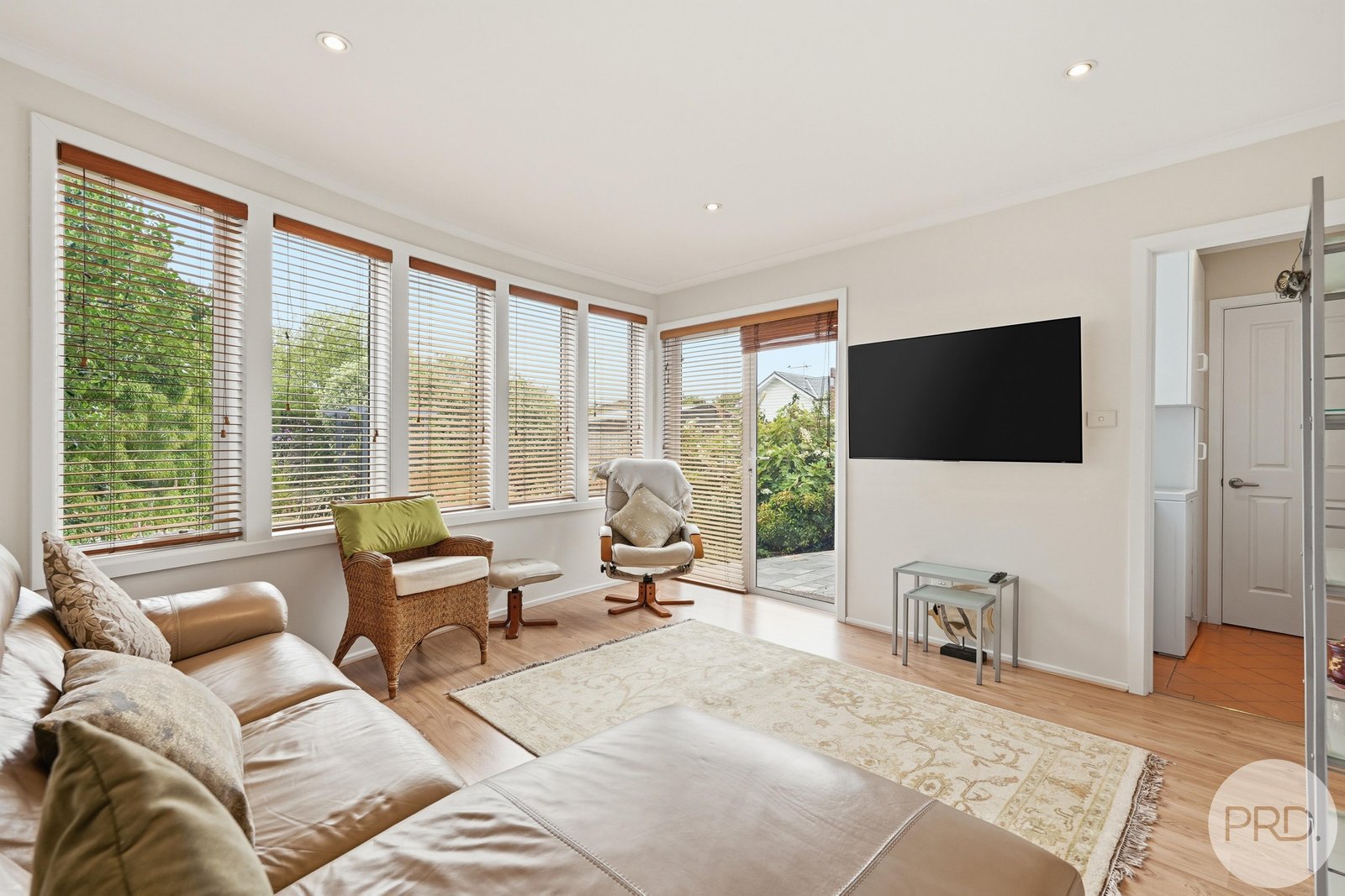 6 High Street BELLERIVE 13