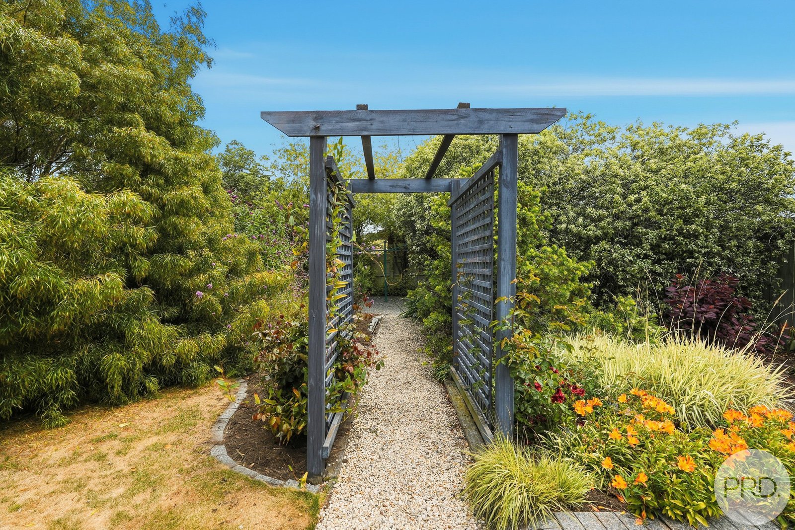 6 High Street BELLERIVE 23