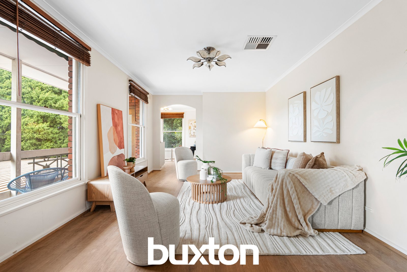 Gallery: 6 Highvale Court