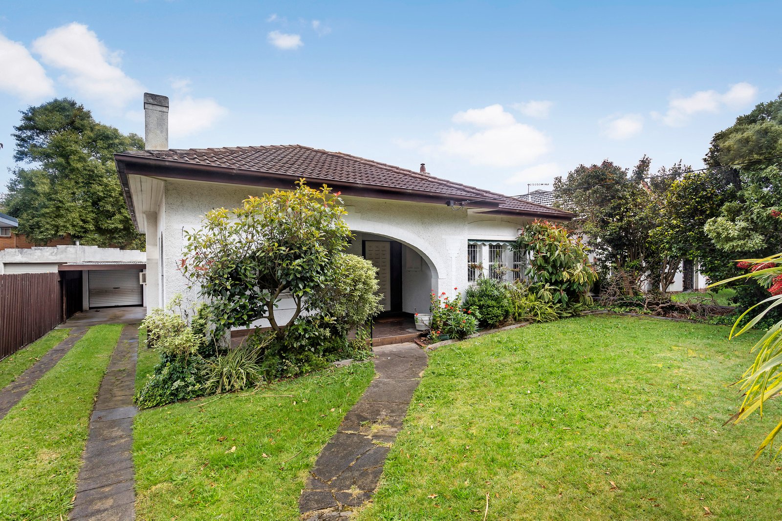 Real Estate and Property in 6 Hillcrest Avenue, Caulfield South, VIC
