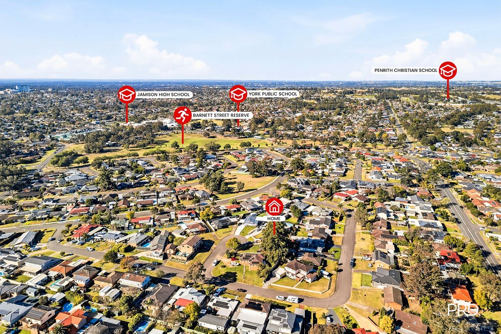 6 Hobby Close SOUTH PENRITH 21