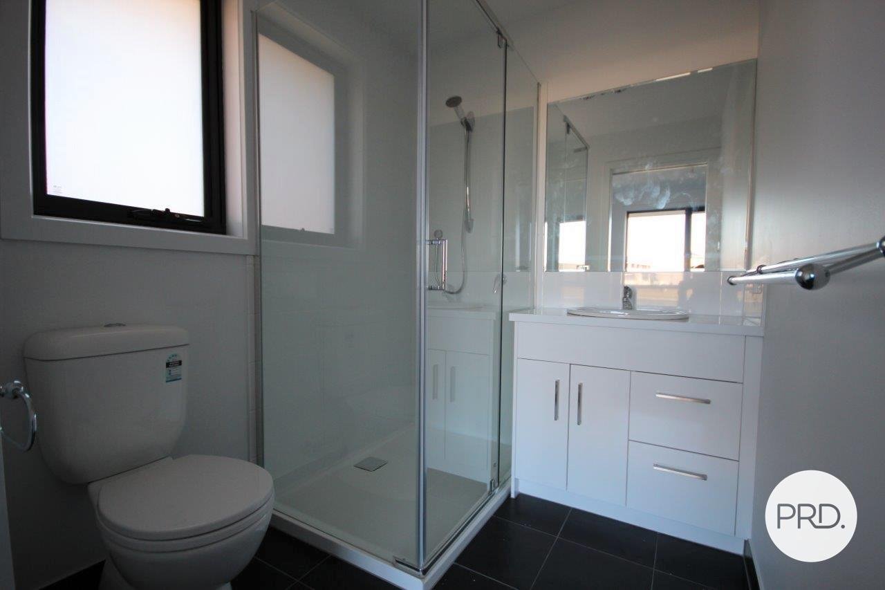 6 Hollingsworth Street BRIGHTON 8