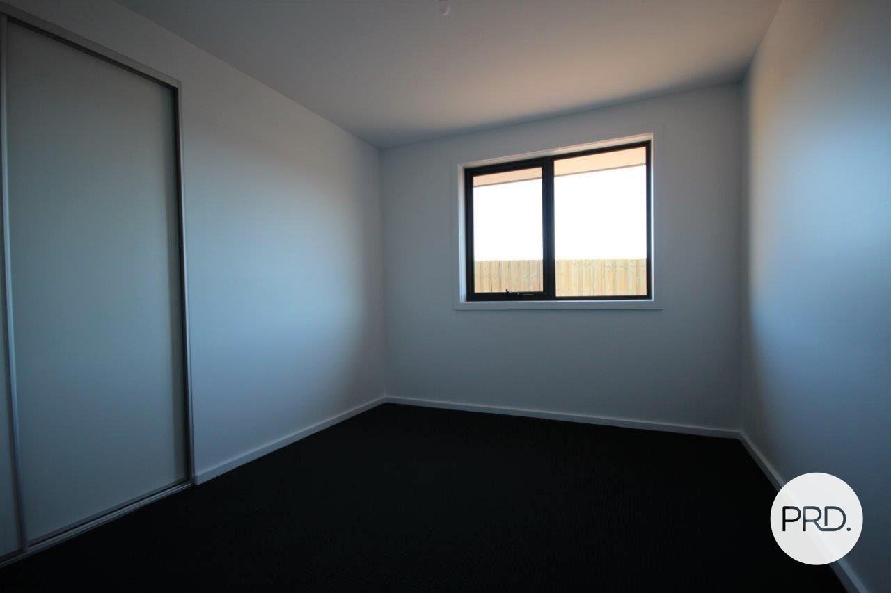 6 Hollingsworth Street BRIGHTON 11