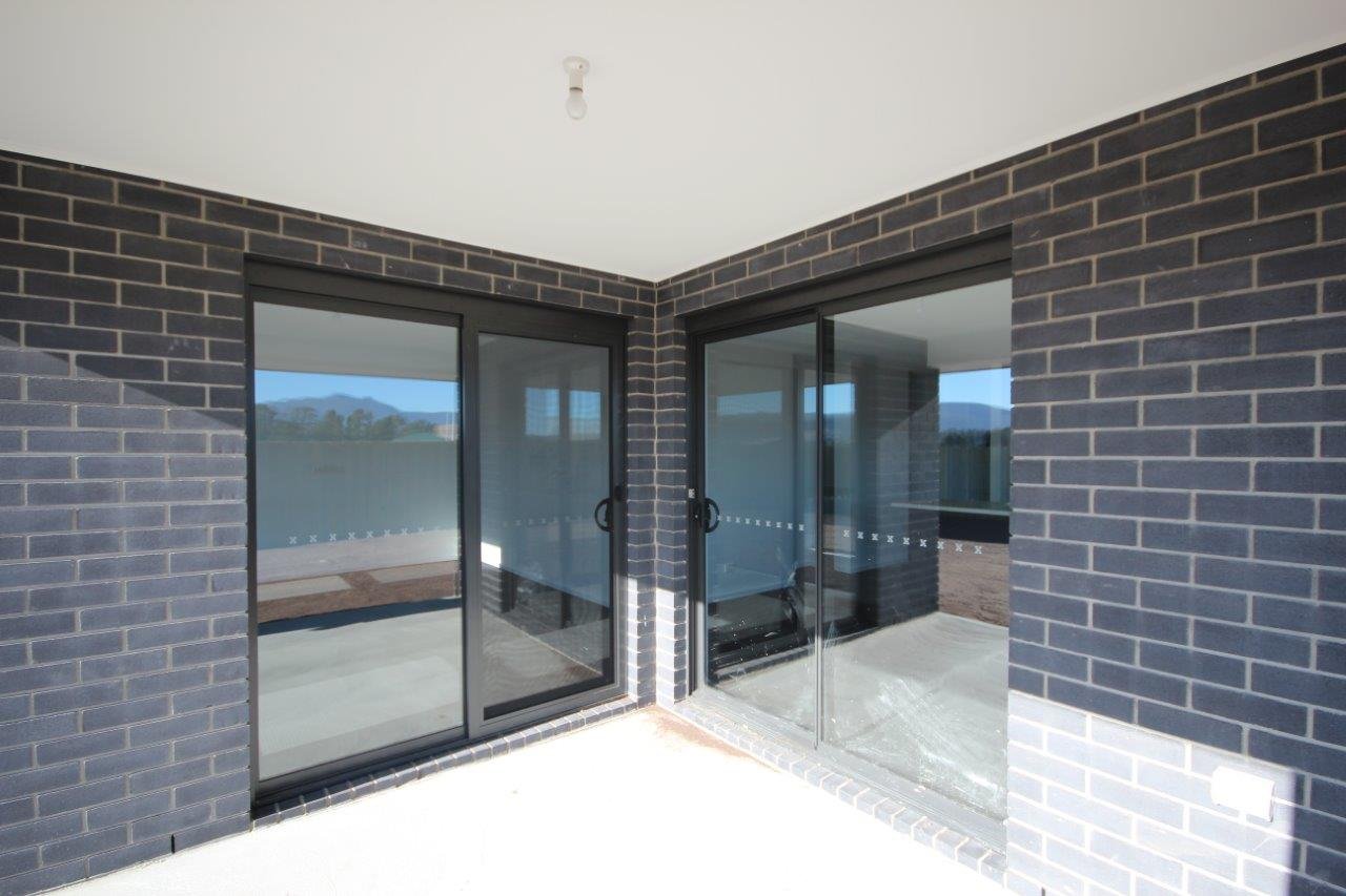 6 Hollingsworth Street BRIGHTON 15